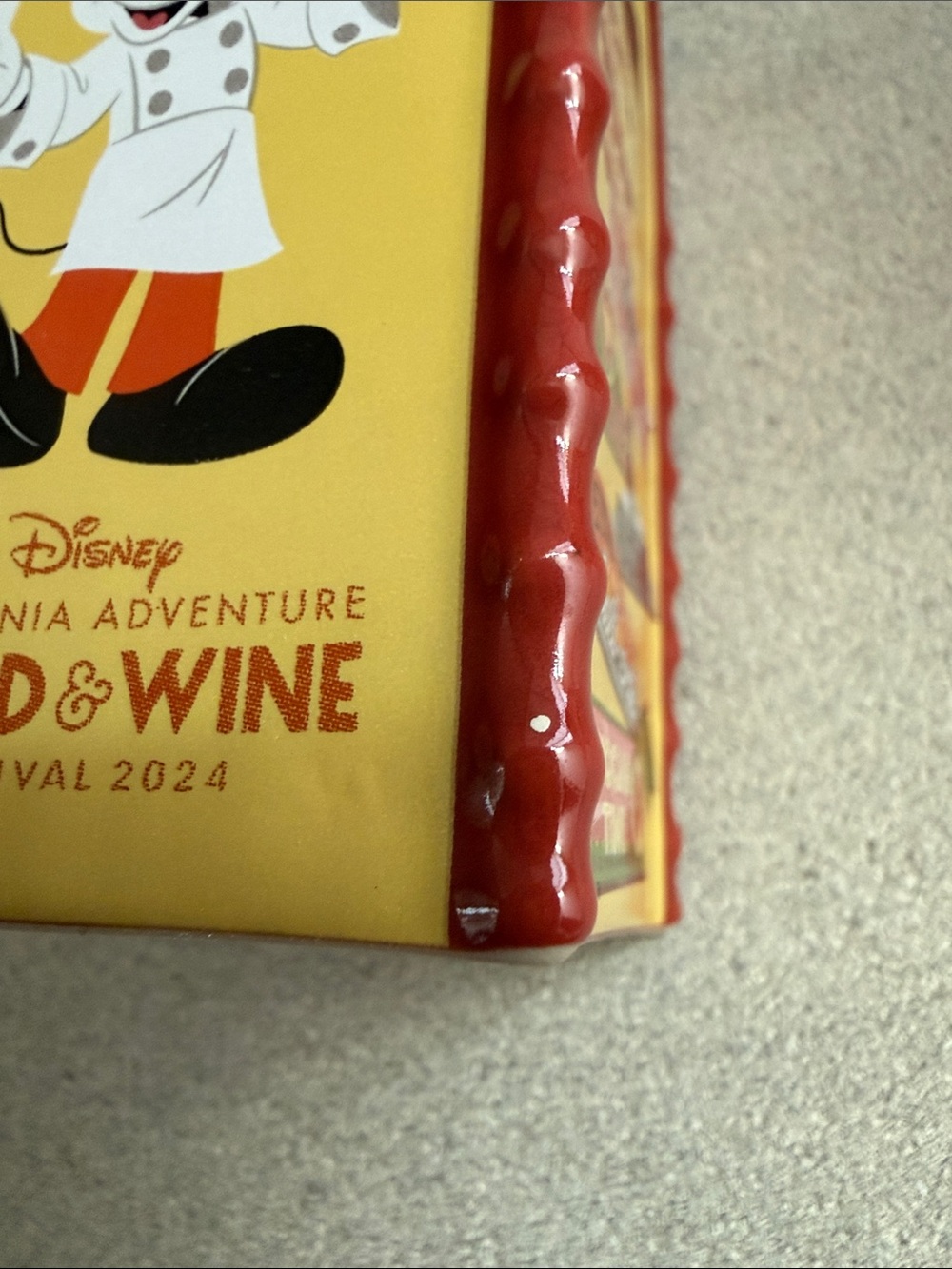 Disney California Adventure Food & Wine Festival Salt & Pepper Shaker Set - Picture 8 of 11
